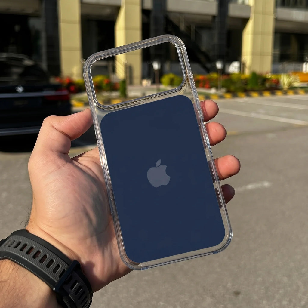 Apple Clear Case with MagSafe | iPhone 17 Pro Max