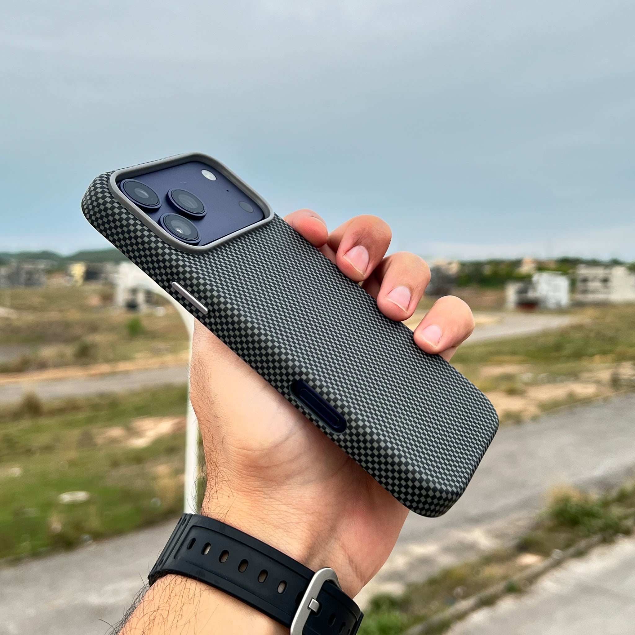 PITAKA Style Protective Case for iPhone 17 Pro Max | Black Grey | MagSafe Compatible