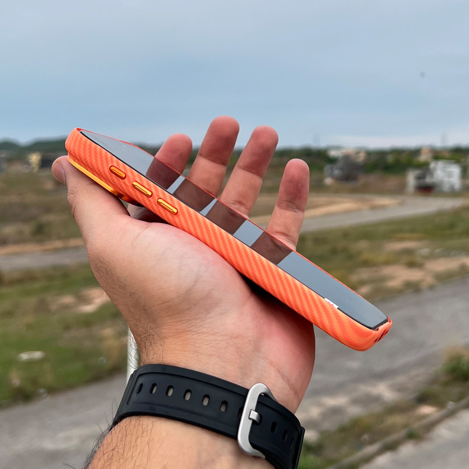PITAKA-Protective-Case-Orange-Sunset-Side-Arkivs