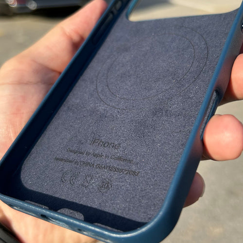 Apple Leather Case with MagSafe for iPhone 17 Pro Max | Navy Blue